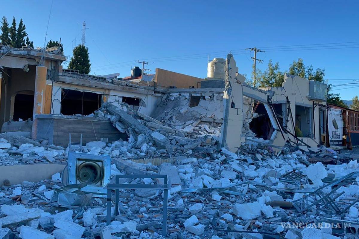 Saltillo: fuerte explosión por acumulación de gas derriba locales; no se reportan heridos