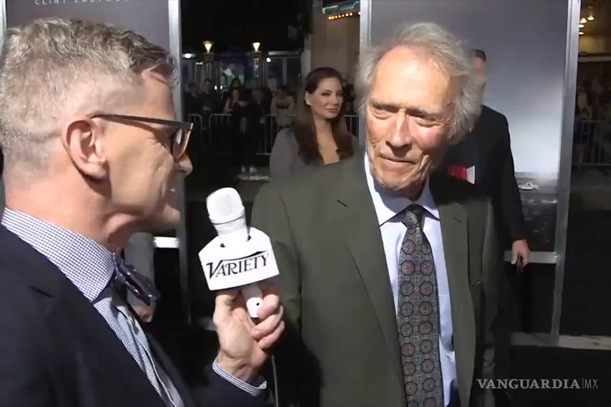 Ni el ultra republicano Clint Eastwood puede defender a Donald Trump