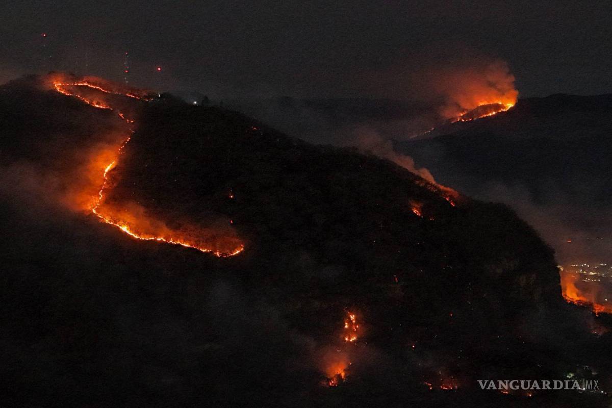México tiene 99 incendios activos, 21 en zonas protegidas; Nuevo León y Chihuahua lideran al norte