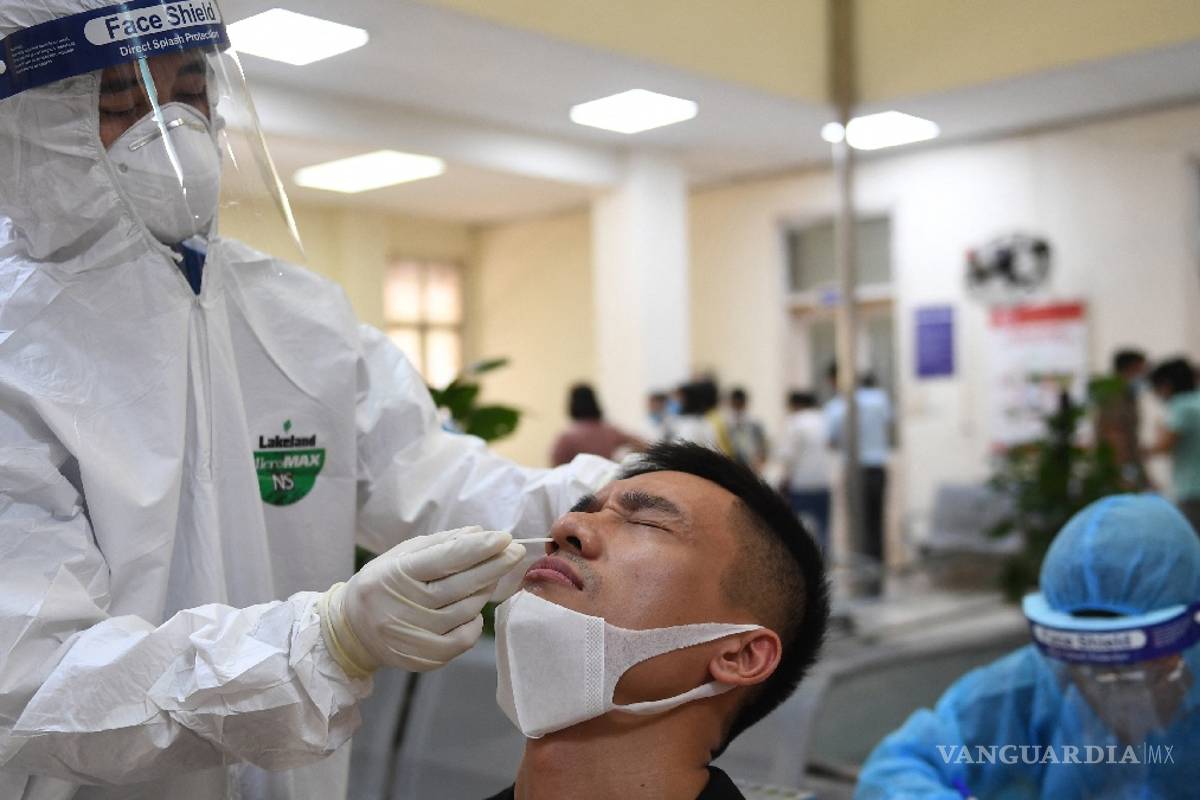 Vietnam descubre nueva variante híbrida de COVID-19