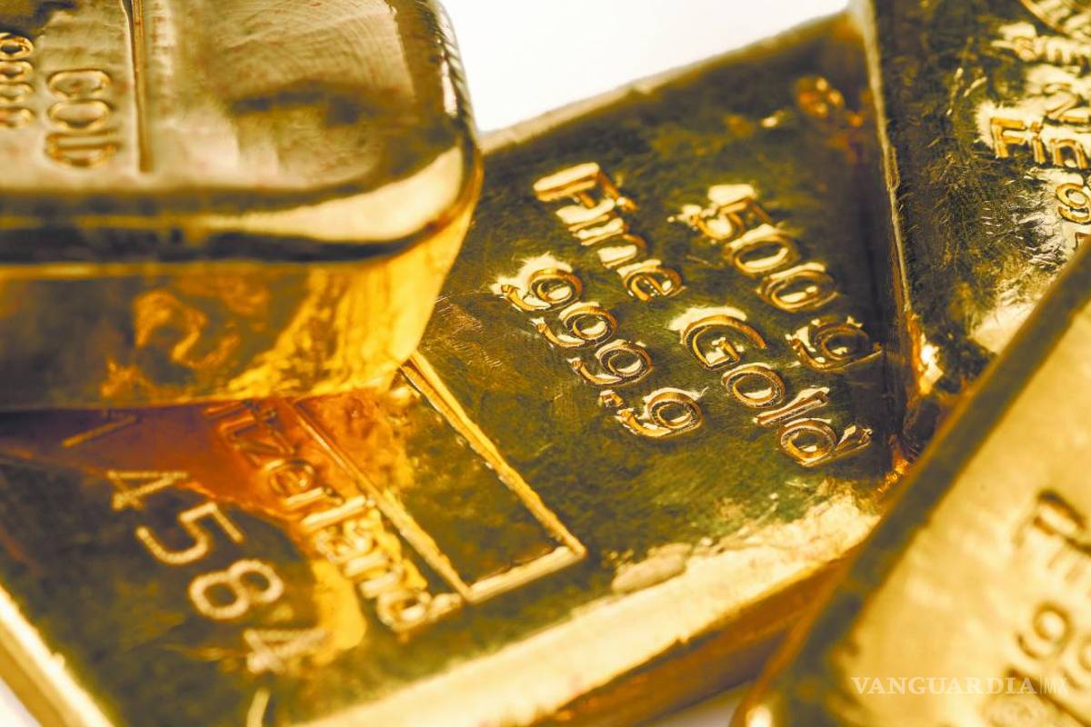 El oro logra un nuevo máximo histórico tras superar los 3 mil 790 dólares por onza