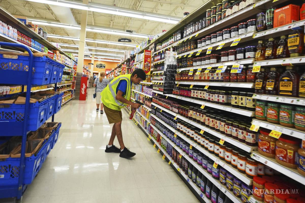 Tras aumento de precios de gasolina, alimentos y vuelos, inflación en EU empeoró