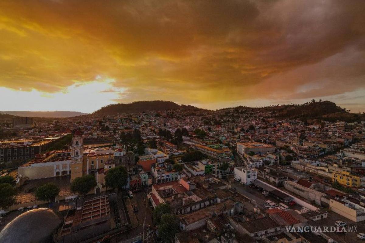 ¡Clima loco en México!... Se espera frío, calor, lluvias y fuertes vientos en la próximas horas