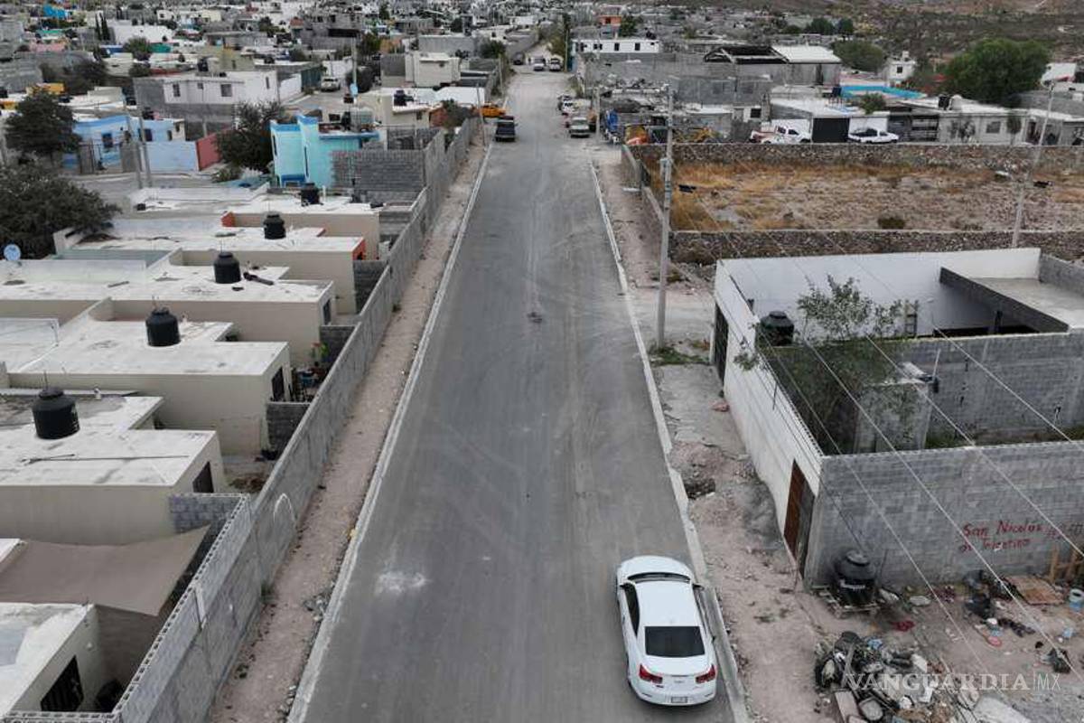 Avanza pavimentación en la colonia La Gloria en Saltillo