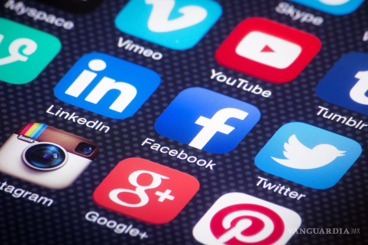 $!80.5% de los mexicanos revisa diario sus redes sociales