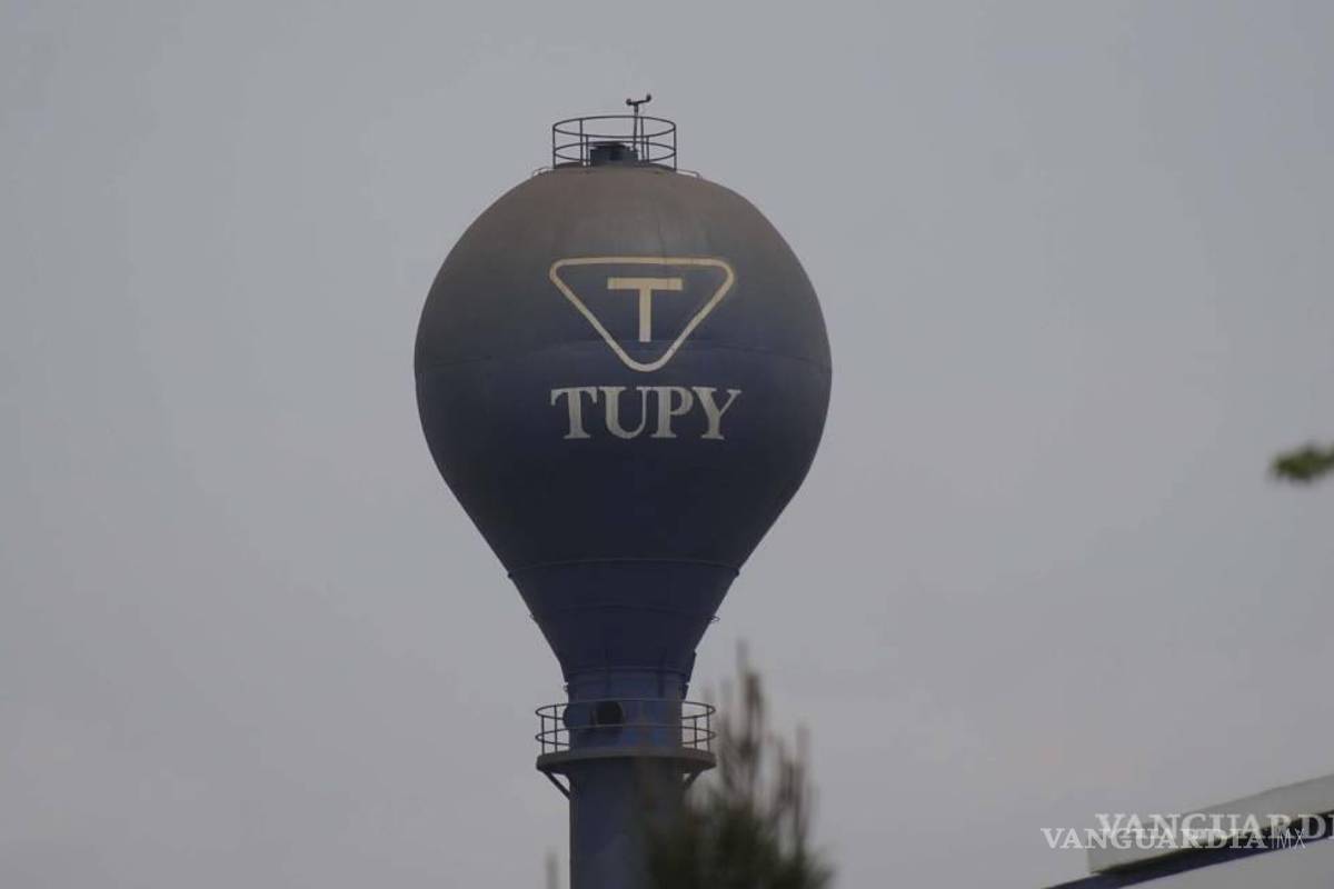 Saltillo: no se evacuó a vecinos de colonias aledañas a Tupy ni se dieron atenciones a la salud tras incendio