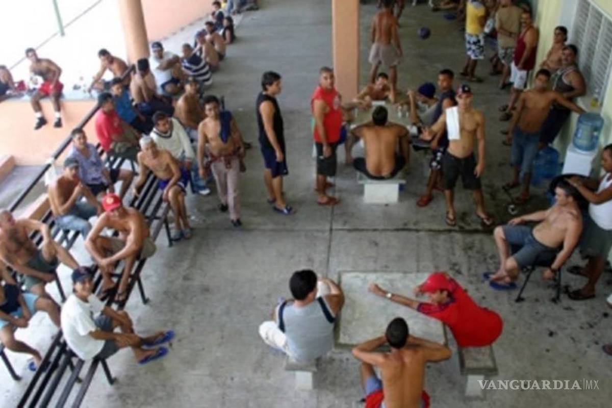 Aumenta en casi 800 % ingreso de cubanos a México