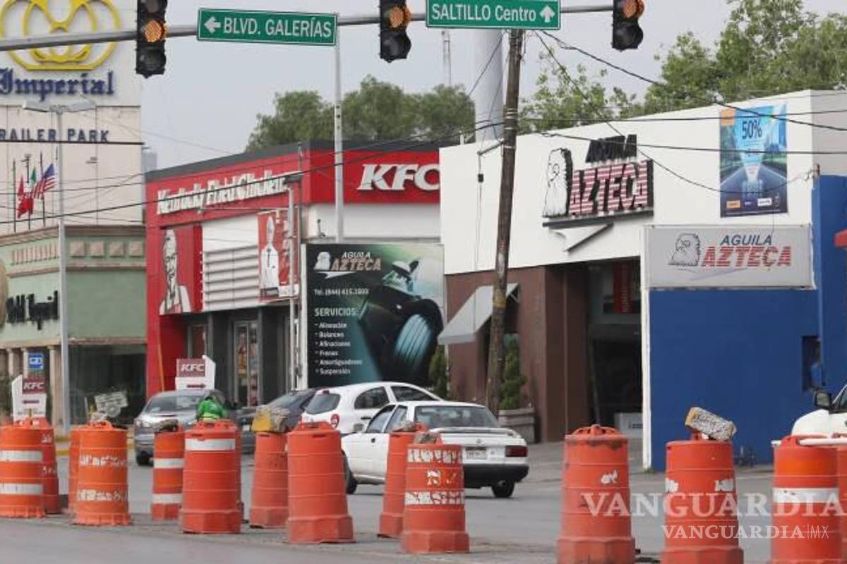 Semáforo de Carranza y Galerías en Saltillo sigue en ‘rojo’