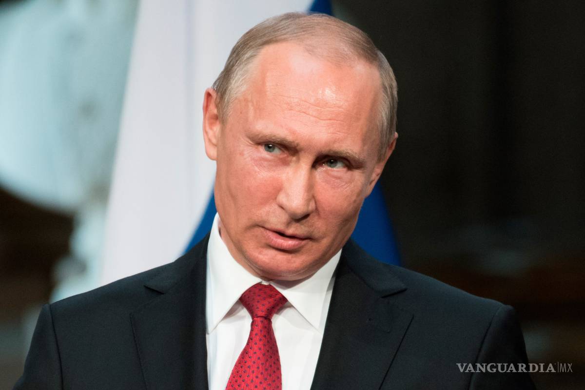 Vladimir Putin apoya reforma para continuar en presidencia de Rusia