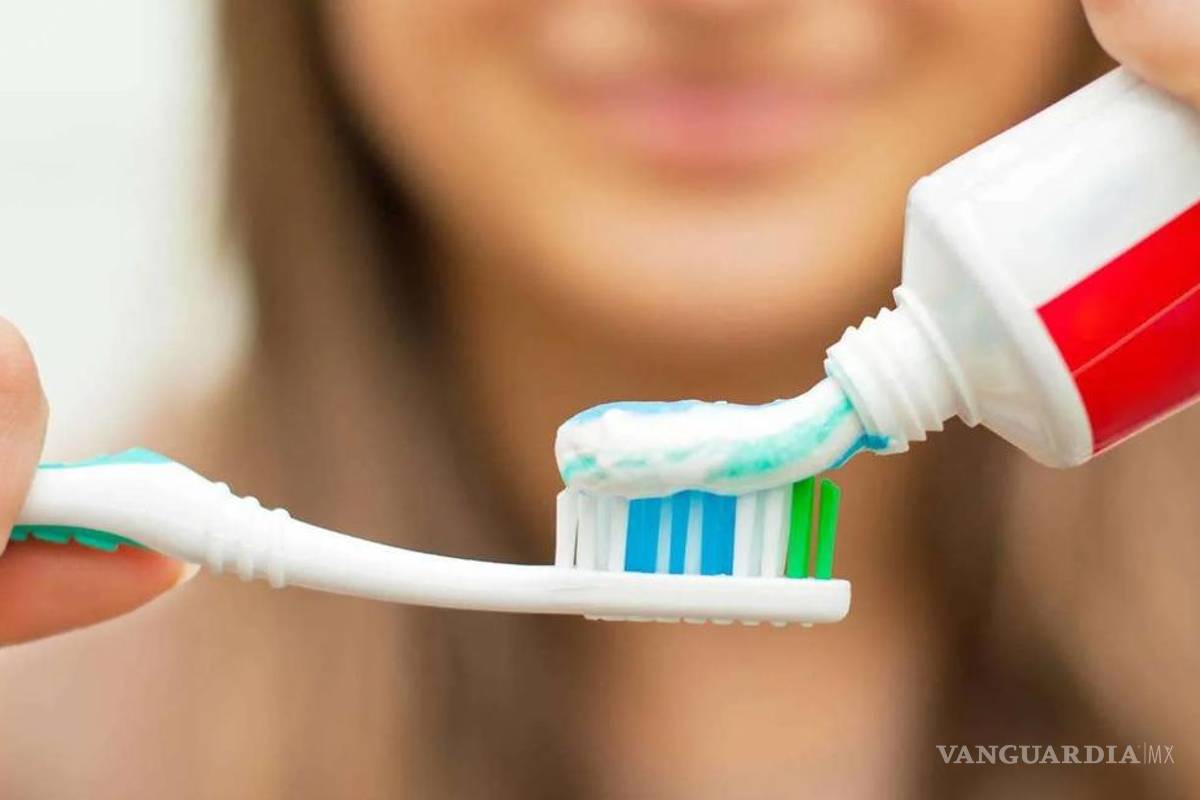 ¡Cuidado!... Si tienes esta pasta de dientes ya no la uses; Cofepris alerta por daño a la salud