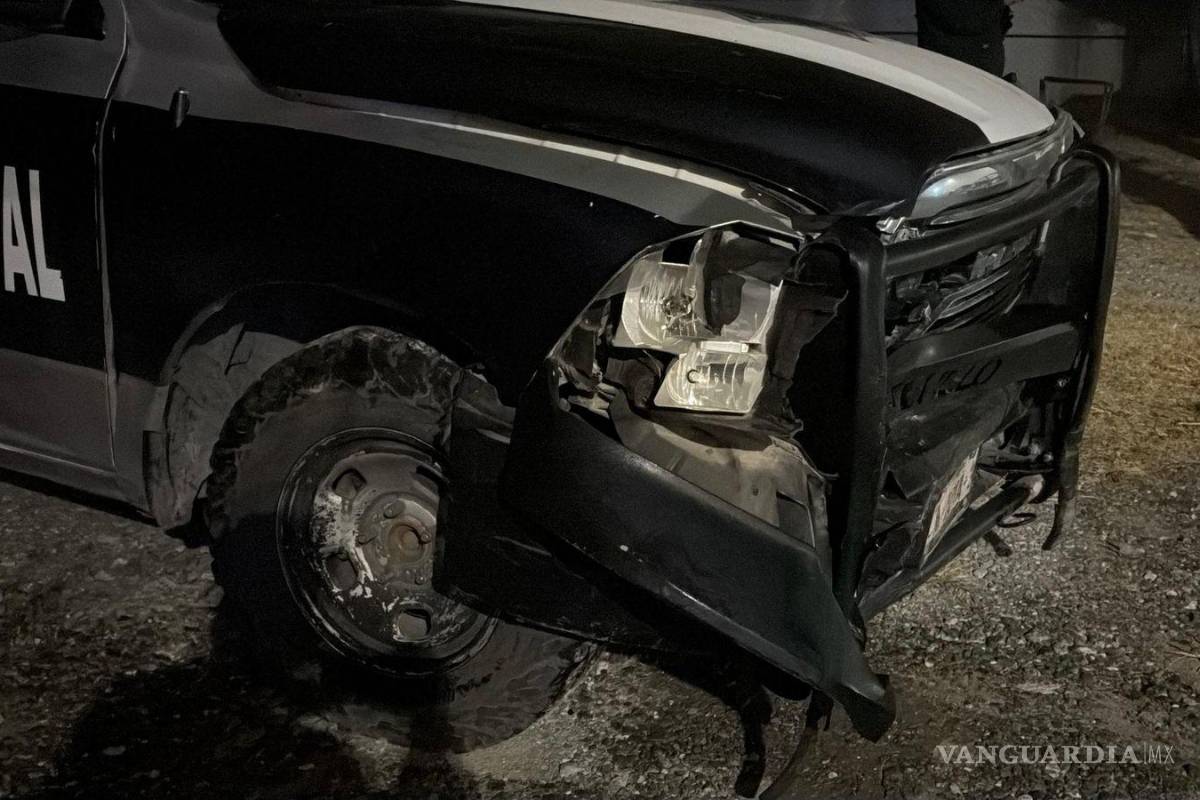 $!Los vehículos involucrados en el accidente fueron trasladados al corralón municipal tras obstruir la vialidad en la zona.