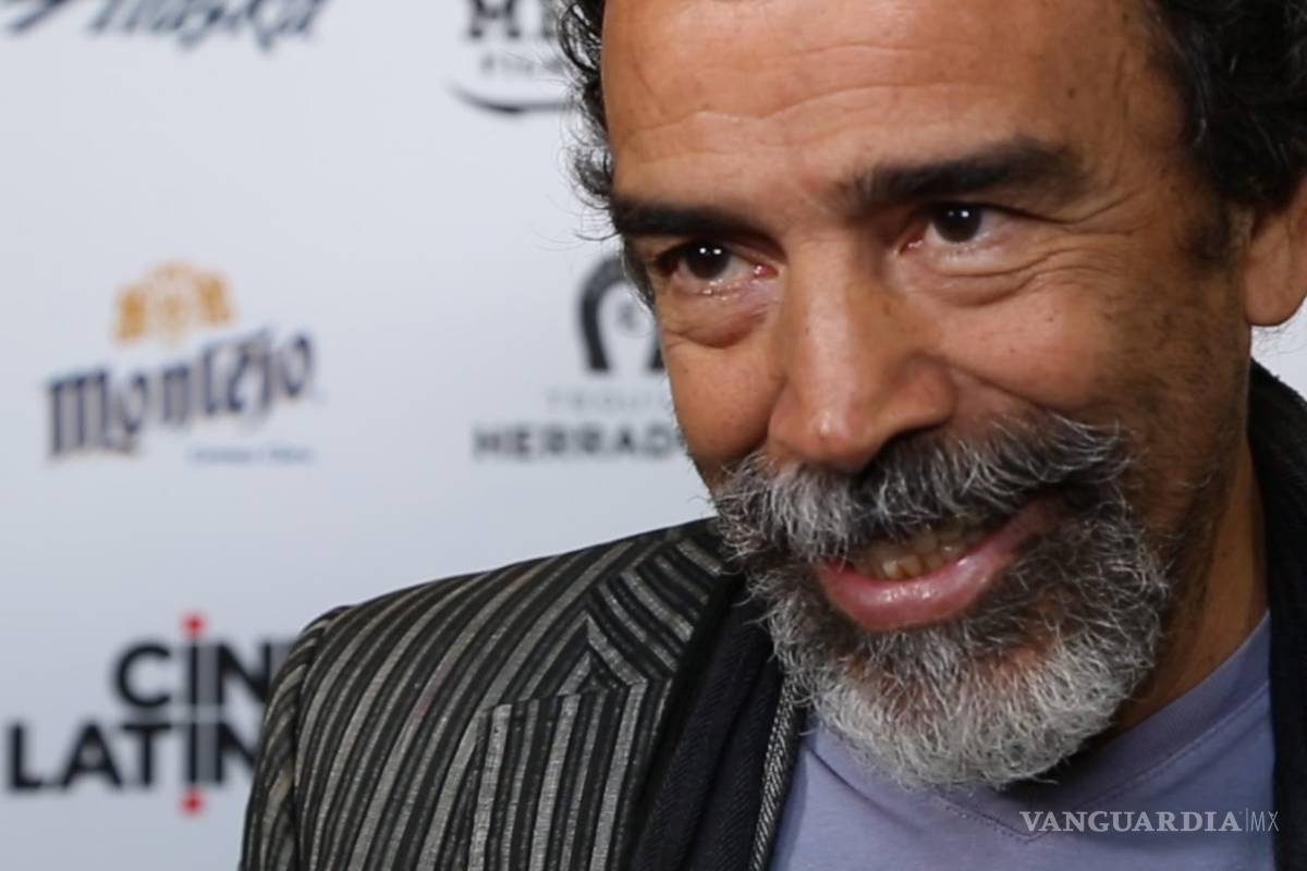 Inventan desaparición de Damián Alcázar, por críticas a Peña Nieto