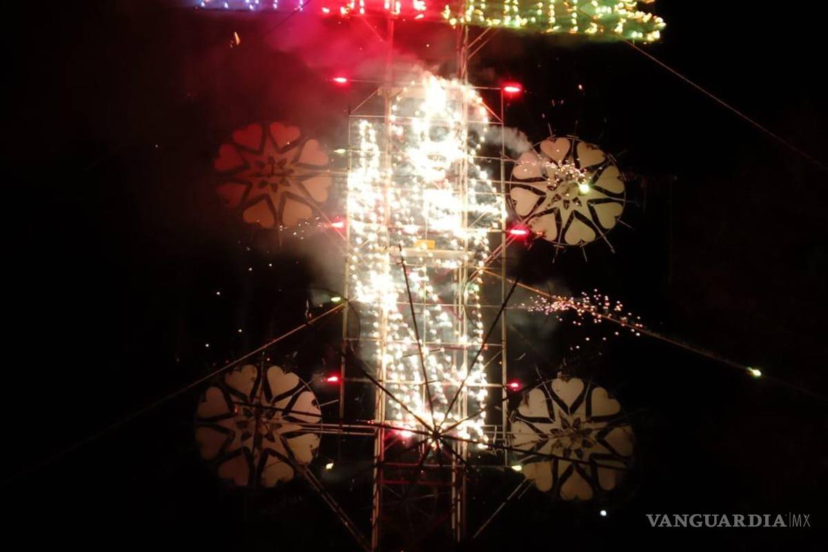 Entre milagros y tradición, la familia Castellanos iluminó Parras en honor a San Judas Tadeo
