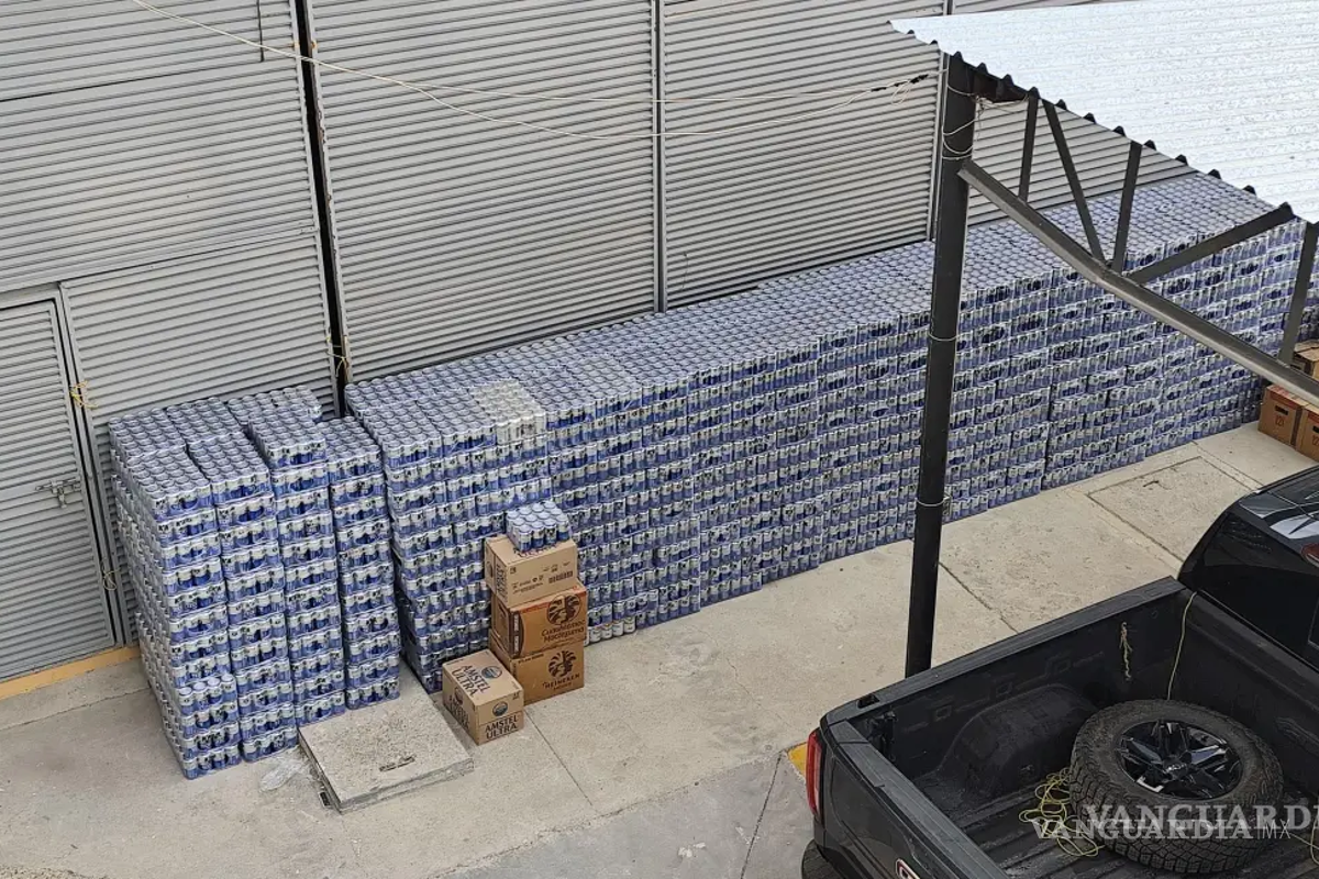 Clausuran punto de venta clandestina de alcohol y drogas en la Bellavista de Saltillo; atendía familia