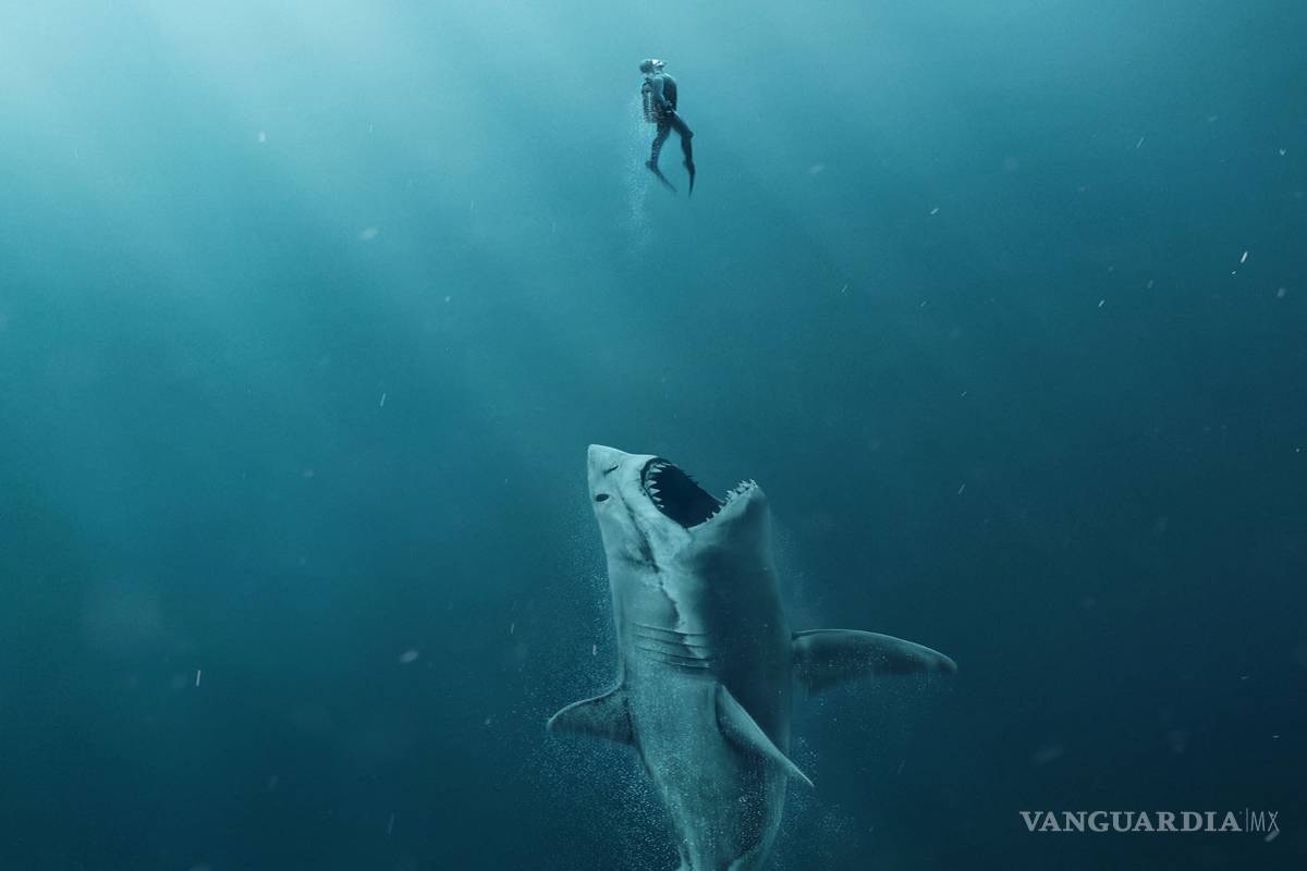 'The Meg' devora la taquilla y destrona a Tom Cruise