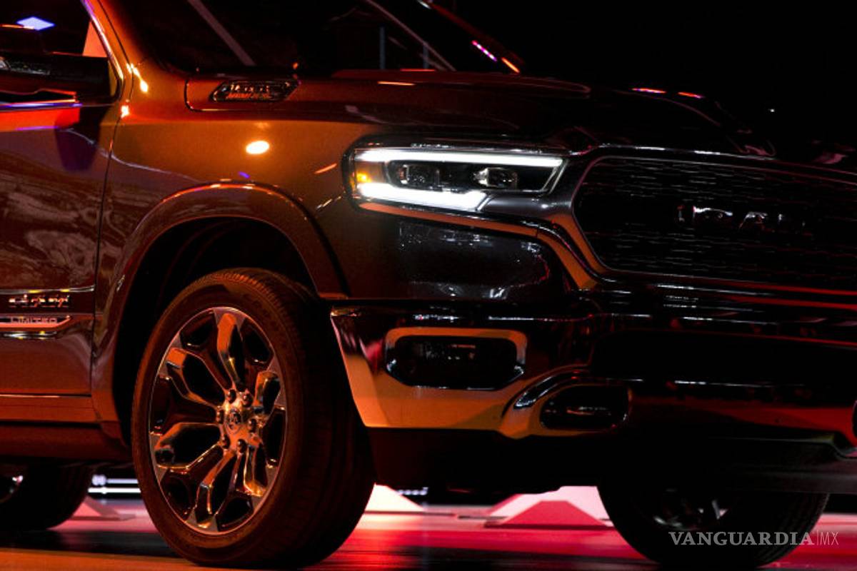 Los 'dinosaurios' dominaron el Autoshow de Detroit