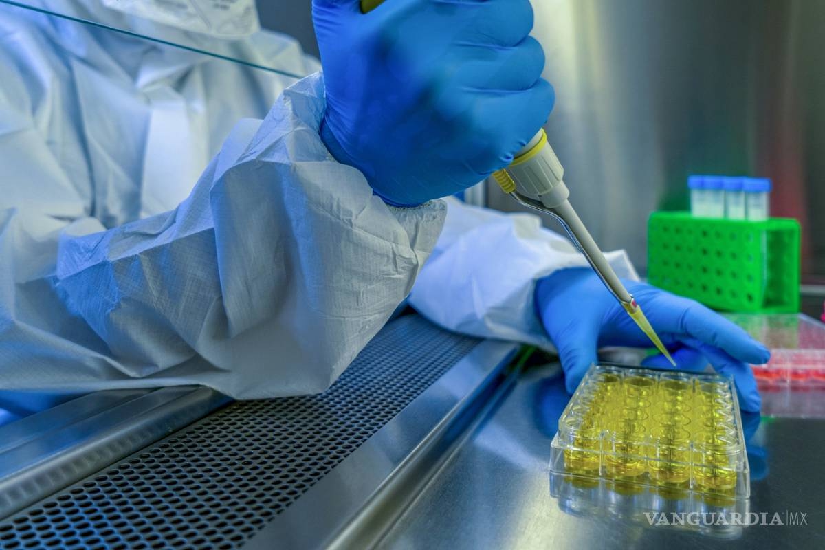 Por error en fórmula detiene FDA producción de dosis en Baltimore