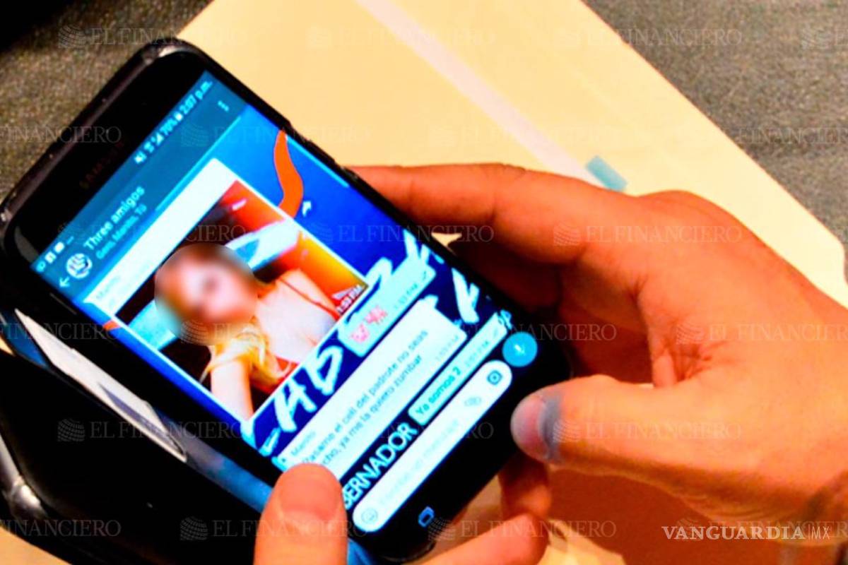 $!Él es Nicolás Tavira, el periodista que balconeó a Cabeza de Vaca por chat sexual