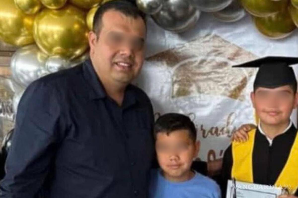 Marchan en Culiacán por muerte de Gael, Alexander y Antonio de Jesús; toman oficina de Rocha Moya