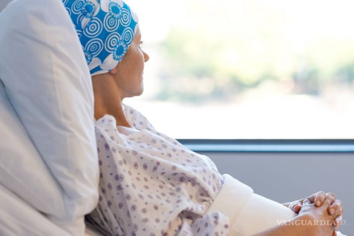 Dona para dar esperanza en la lucha vs. el cáncer