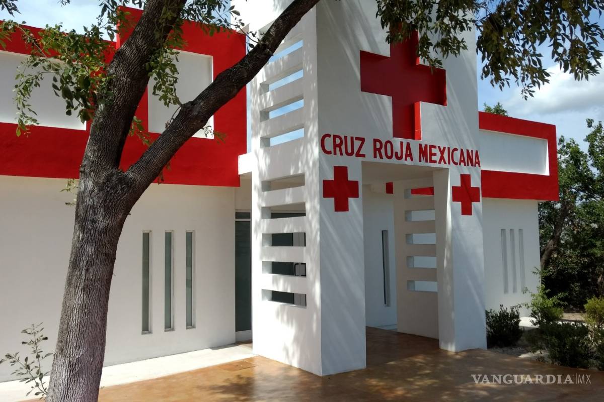 Cruz Roja de Acuña recibe donativo para compra de insumos