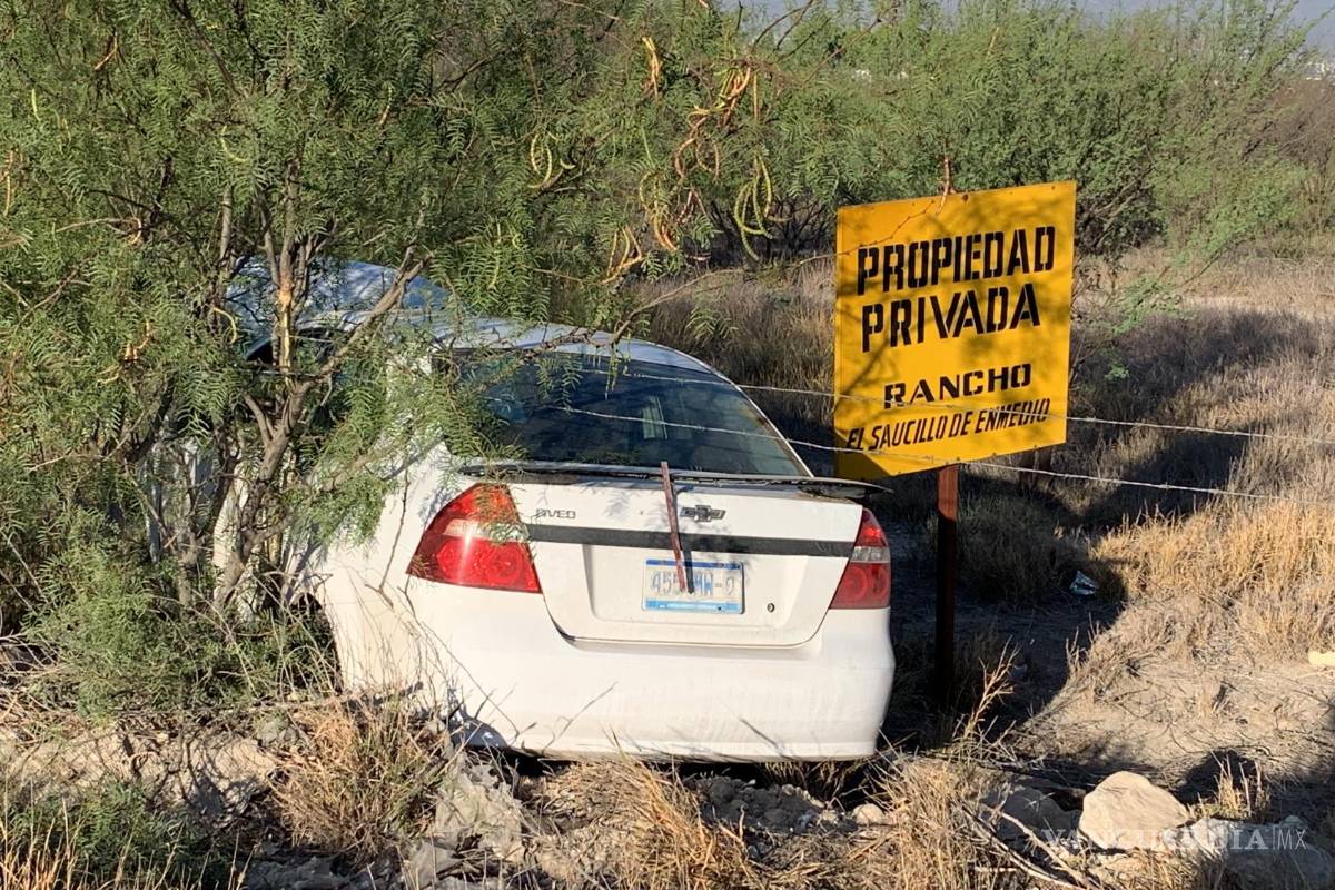 Ramos Arizpe: Conductor se sale del camino en aparatoso accidente