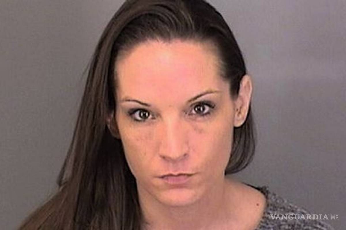 Mujer abusó sexualmente de niños durante pijamadas de su hija de 11 años