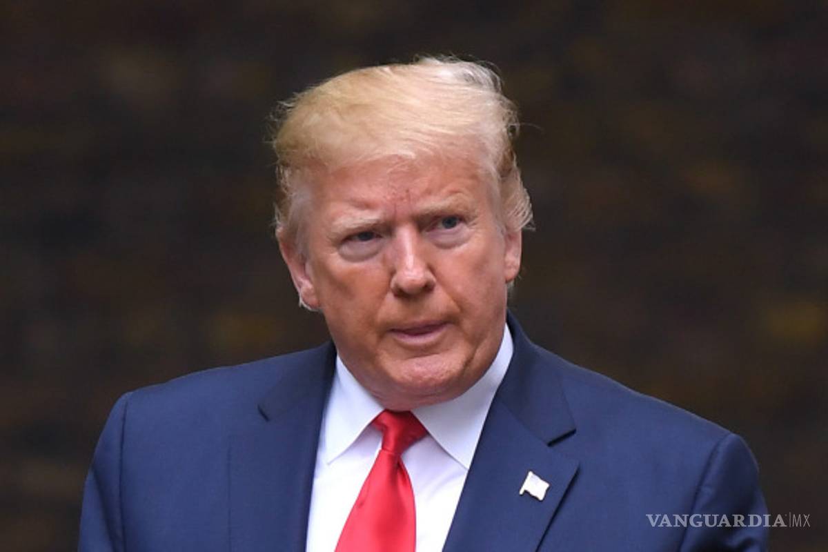 Encuesta le da a Trump sólo 36% de aprobación... el mandatario acusa "fake news"