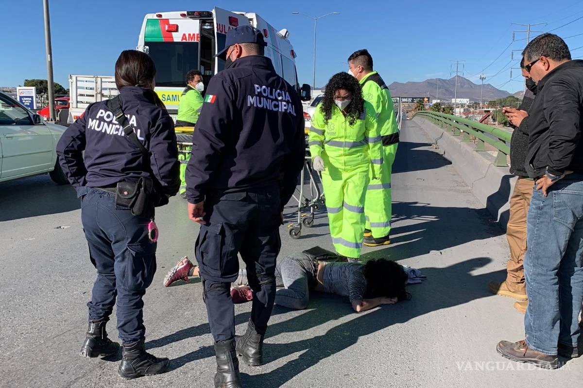 Saltillo: en estado grave, joven que se arrojó de taxi por temor a secuestro