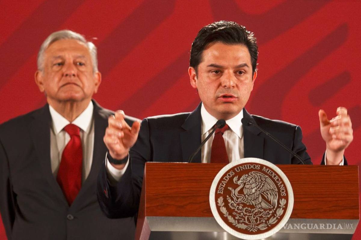 Ajuste de salarios y recorte de plazas, las estratégias del gobierno de AMLO para ahorrar 254 mdp en el IMSS