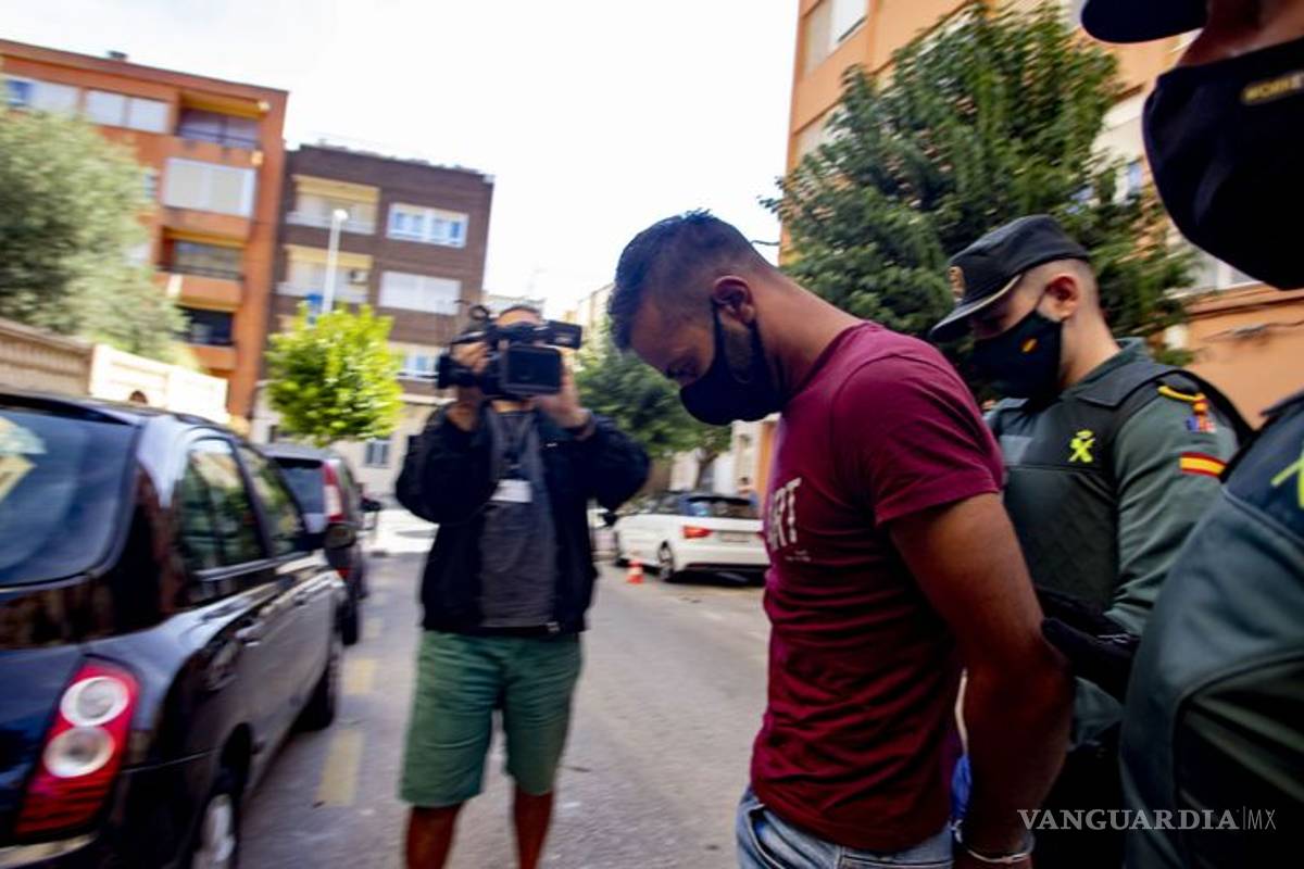 $!Entre quince abusan de jovencita de 14 años, uno era su novio