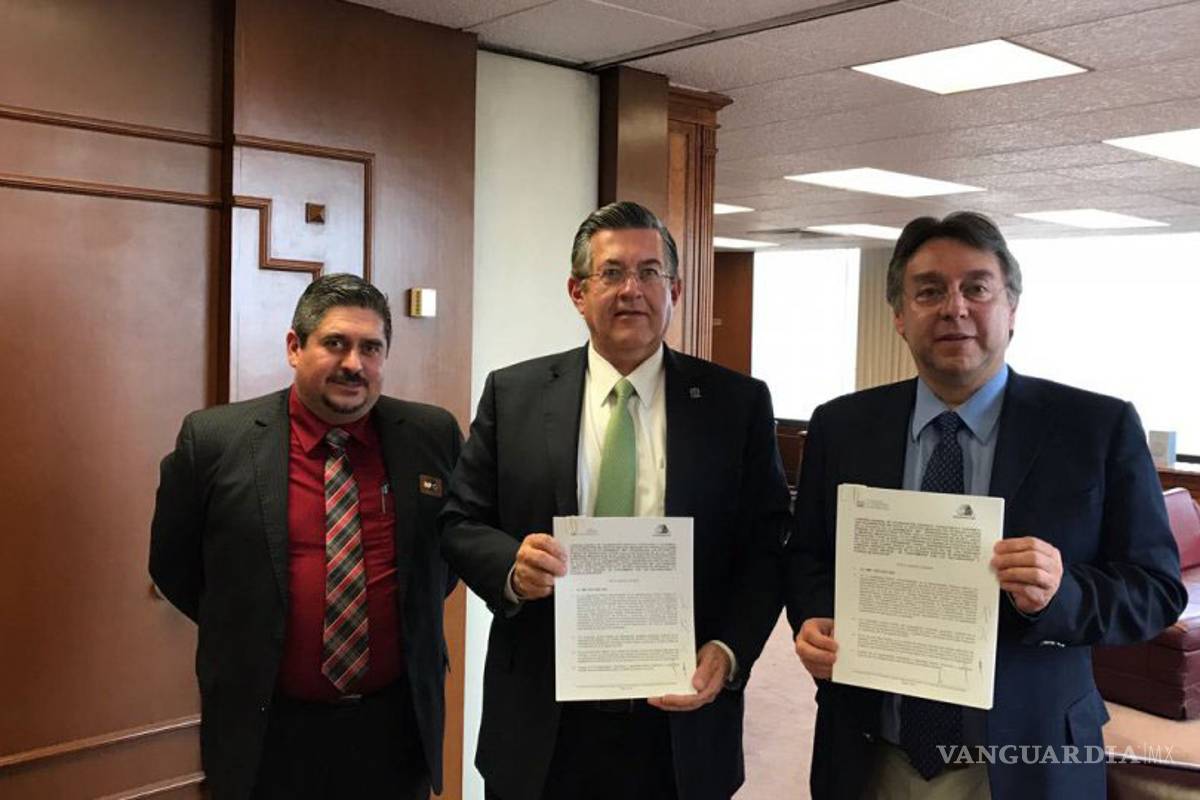 UAdeC firma convenio de colaboración con Instituto del Petróleo