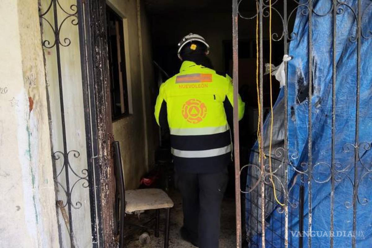 $!Incendio en casa habitación deja una mujer intoxicada, en Nuevo León