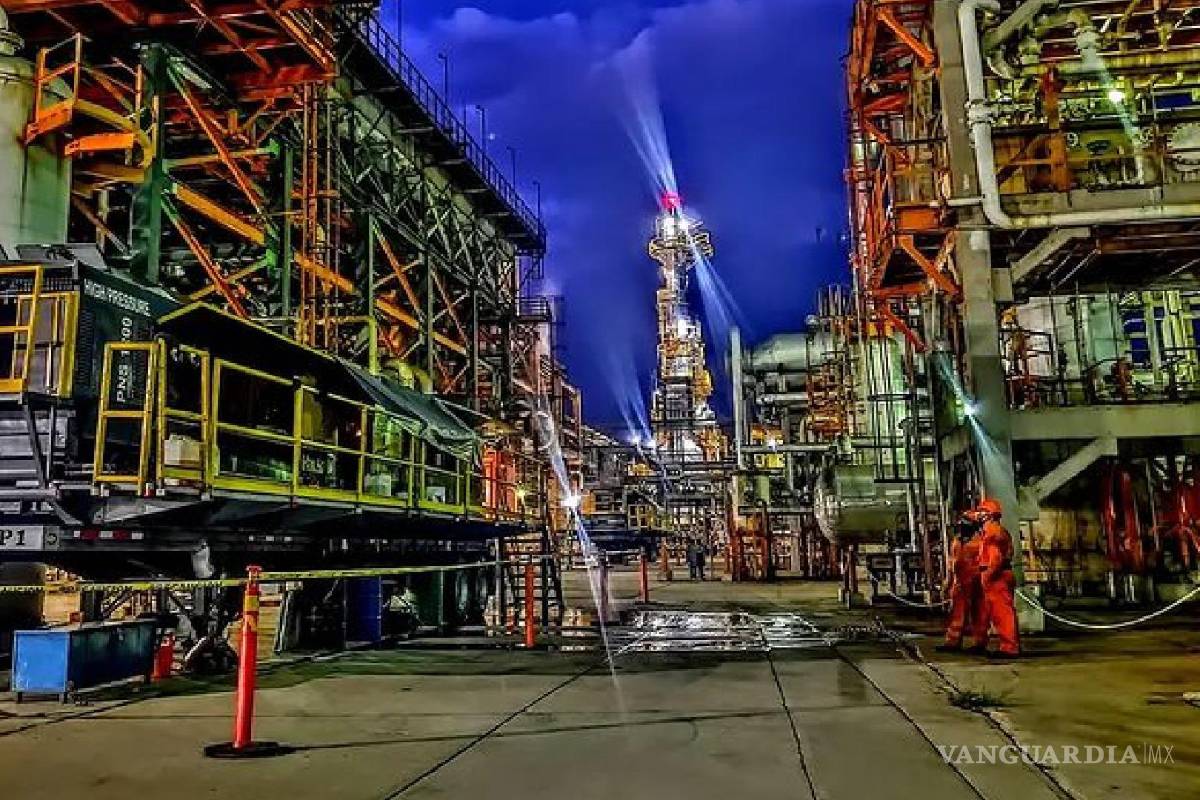 Ahora el gobierno ordena que Pemex ocupe una planta de Air Liquide