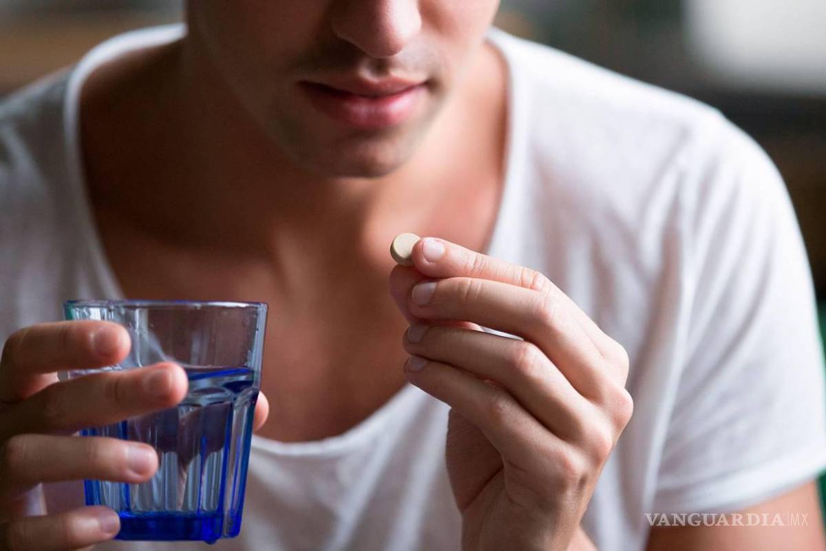 Paracetamol y complejo B abundan en la bodega de la Megafarmacia