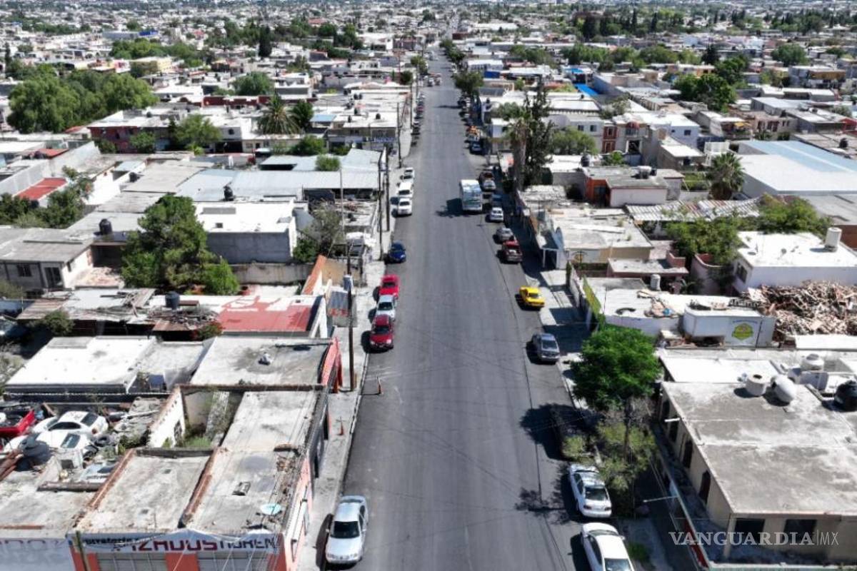 Recarpeteo en la avenida Urdiñola de Saltillo registra 55 por ciento de avance