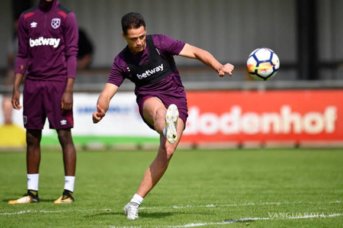 Subasta por playera del "Chicharito", cerca de los 200 mil pesos