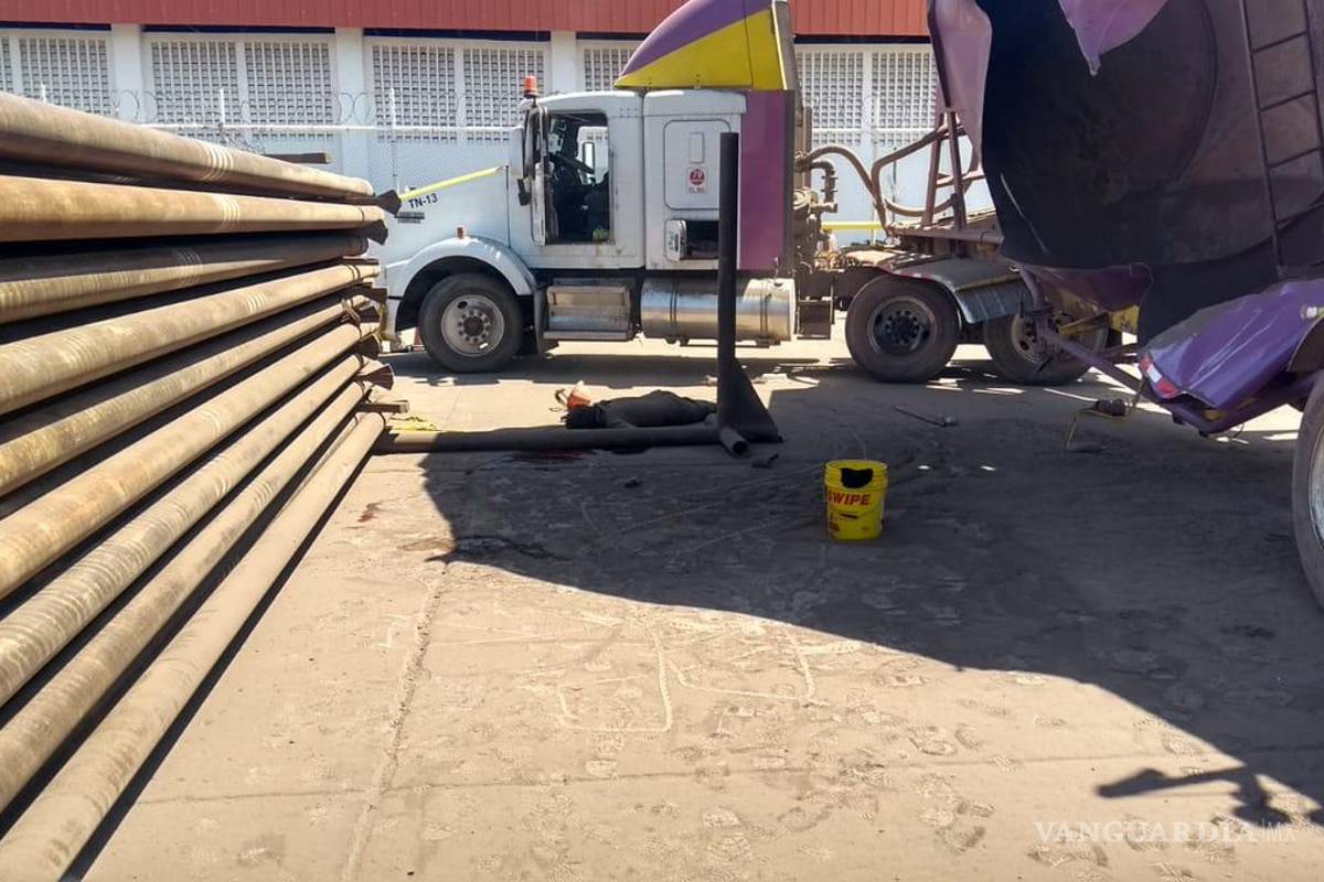 Reportan explosión en Terminal Marítima de Dos Bocas; hay un muerto