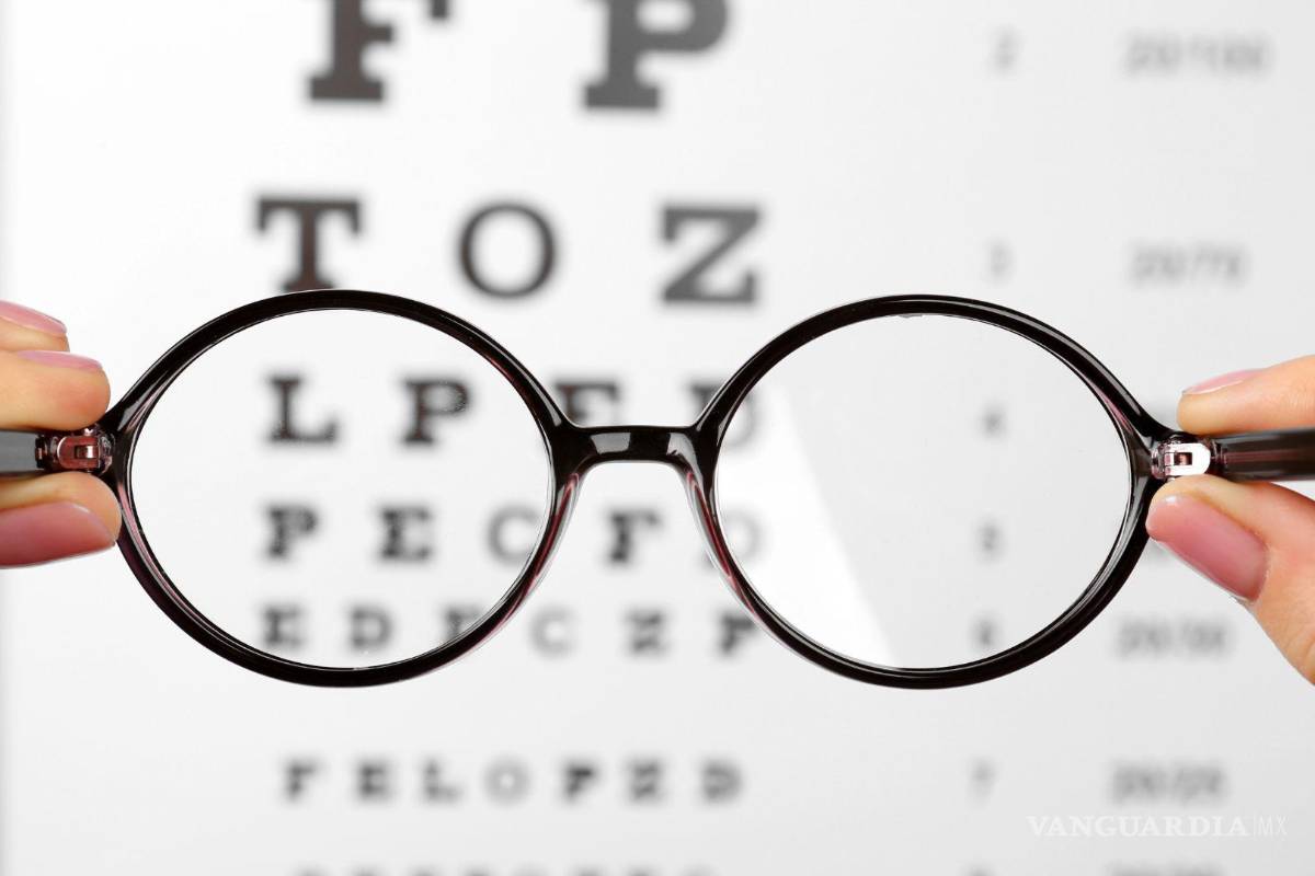 Coahuila: fortalece IMSS la atención visual con más de mil médicos especialistas en Oftalmología