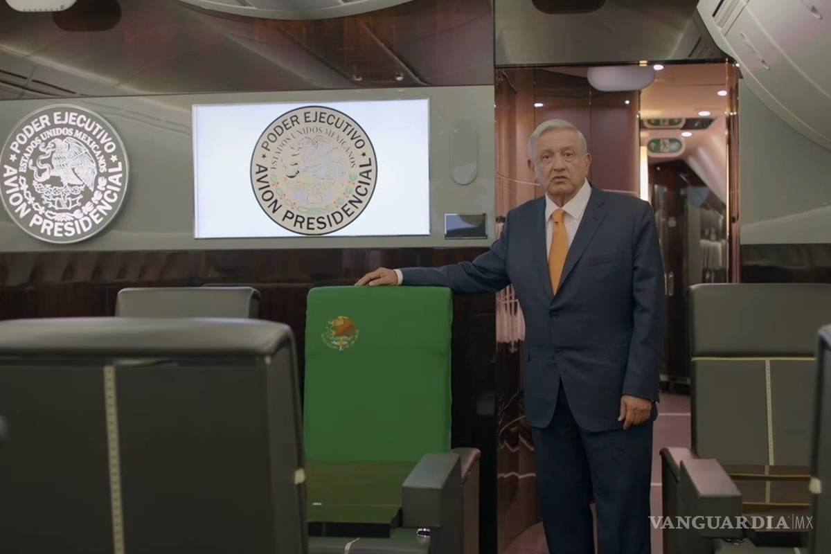 Usuarios van contra spot de AMLO por avión presidencial, piden intervención de Profeco