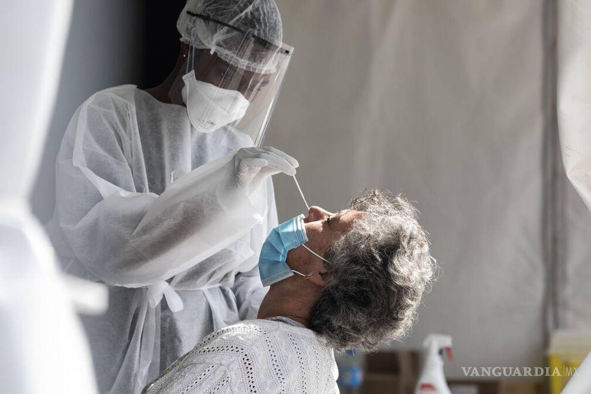 Se reducen de 200 a solo 6 las solicitudes de pruebas diarias de COVID-19 en Saltillo