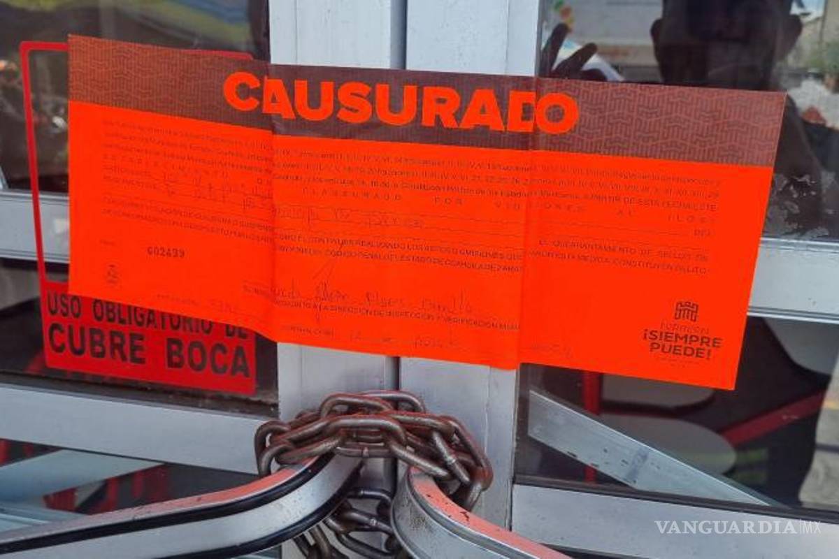 Clausuran establecimientos de pollos en Torreón por condiciones insalubres