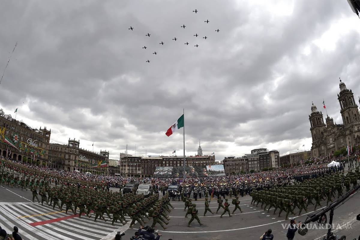 Así fue el desfile militar por el 209 Aniversario de la Independencia de México (Video)
