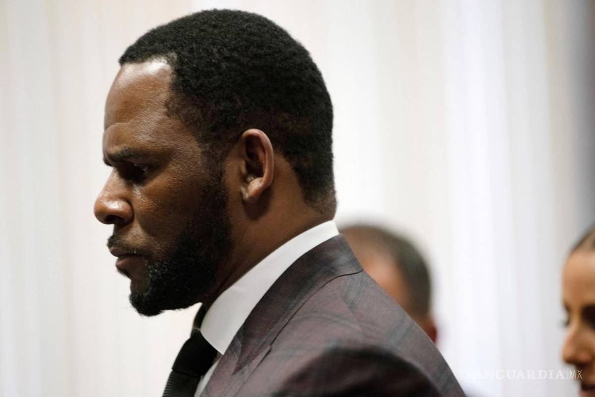 R. Kelly es declarado culpable por tráfico sexual; podría pasar el resto de su vida en prisión