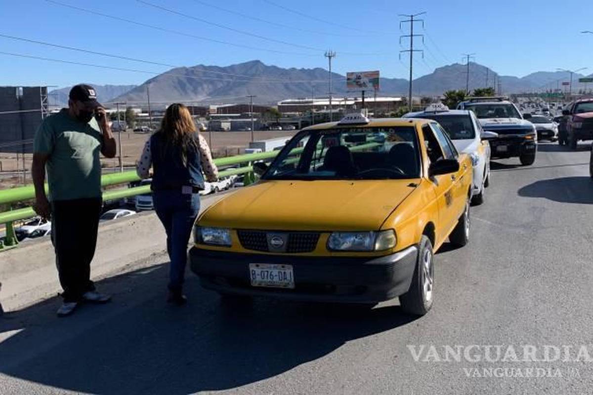 $!Por su parte, aún continúa detenido Gerardo, de 60 años, quien era el conductor del vehículo Nissan