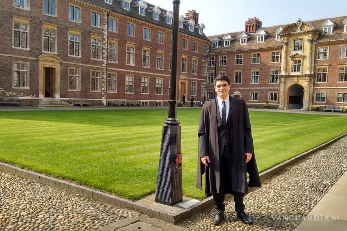Estudiante mexicano gana premio a la mejor tesis del año en Reino Unido