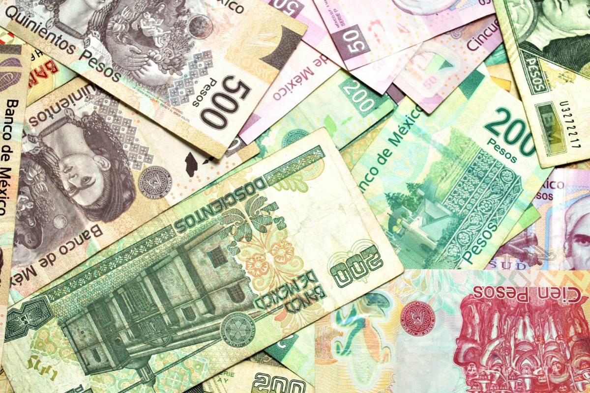 Asegura Miguel Riquelme Solís no heredará deudas a corto plazo; destaca generación de empleos en Coahuila