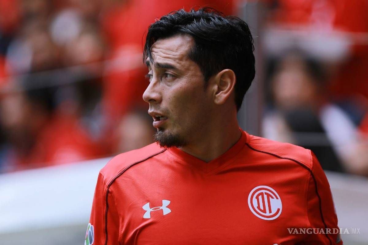 Así quedó la cara de Sambueza tras la patada de Guido Rodríguez