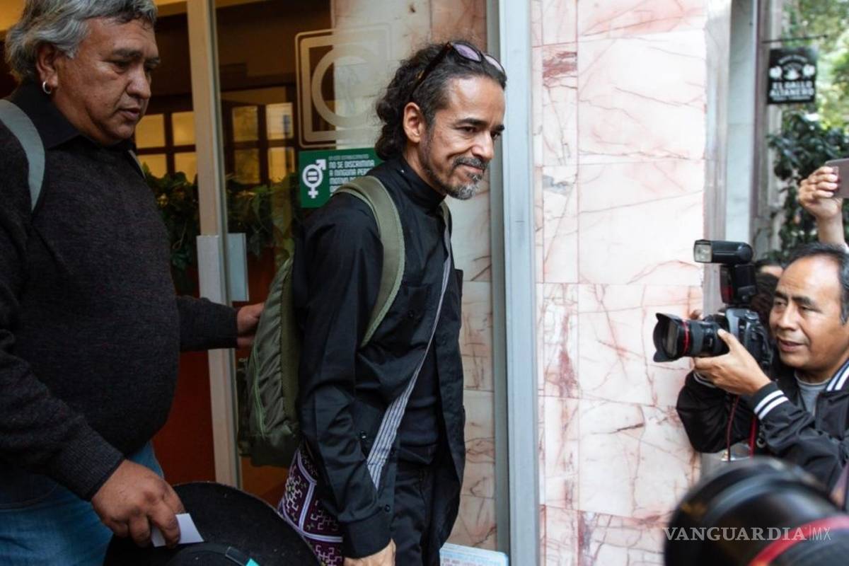 $!Así cantó Rubén Albarrán de Café Tacvba en el funeral de Armando Vega-Gil