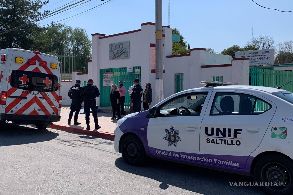 Saltillo: Movilización en Secundaria Técnica 4 por estudiante en riesgo